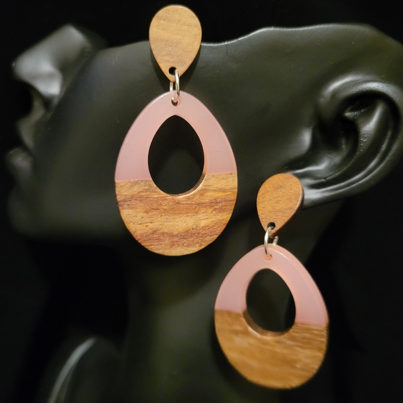 2/$20 Resin & Wood Tear Drop Earrings - Picture 4 of 4